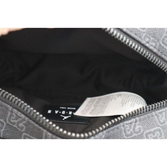 Nike Jordan MA0981 -KK2 Men's O/S Black 23 Monogram Camera/Crossbody Bag 1.5L - Picture 4 of 16